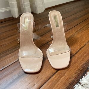 Billini Santiago clear/nude heels size 8